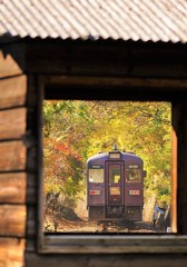 小屋の窓