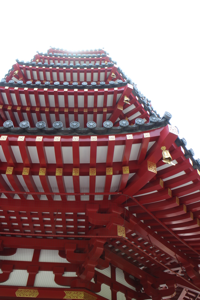 聳え立つ塔