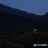 月明かりに照らし出されたヒミツ基地