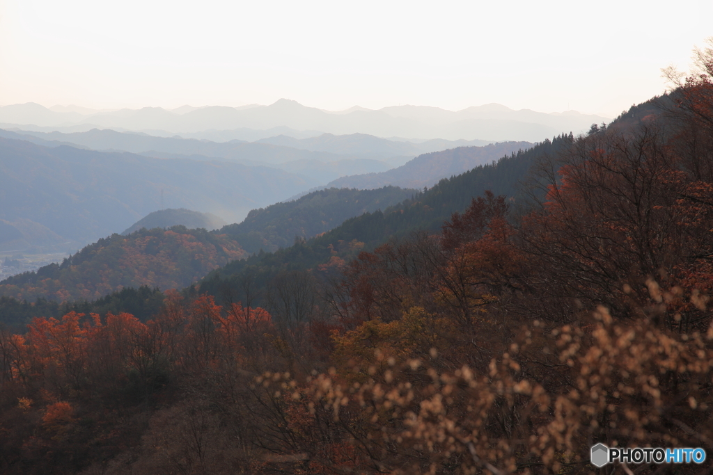 遥かなる山並み