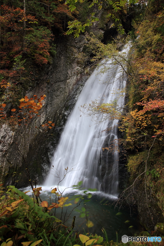 銚子の滝、全景