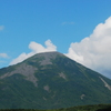 山と雲