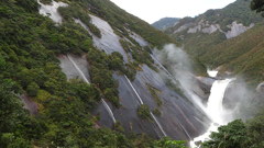 屋久島　千尋（せんぴろ）の滝