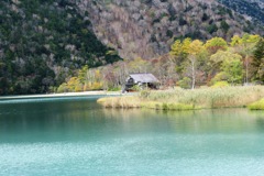 湯ノ湖の秋