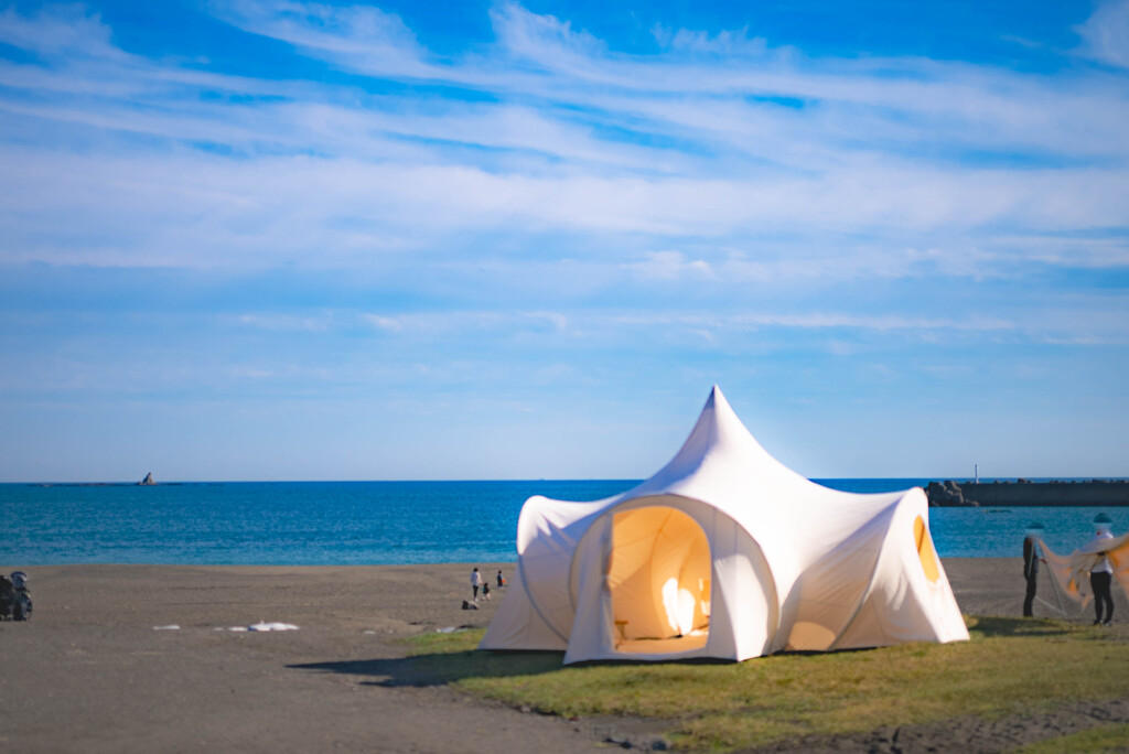 ん？　シルク　ド　ソレイユか？