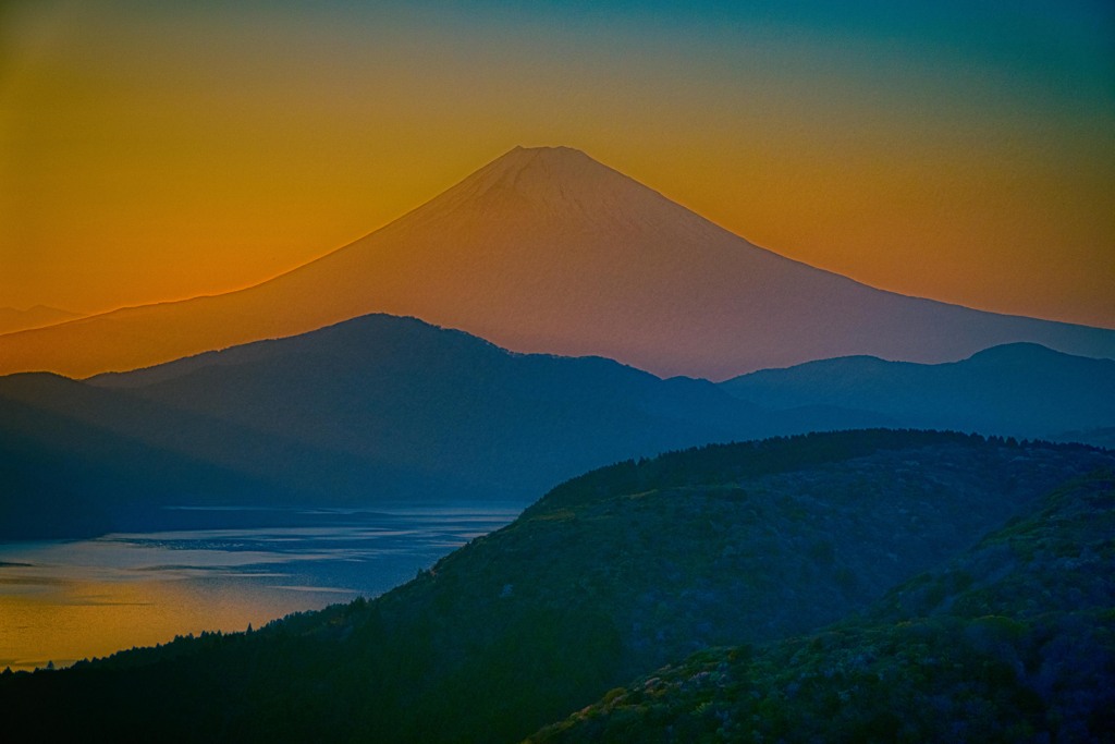 美しい山