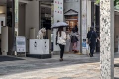 スナップ　銀座ワシントン靴店
