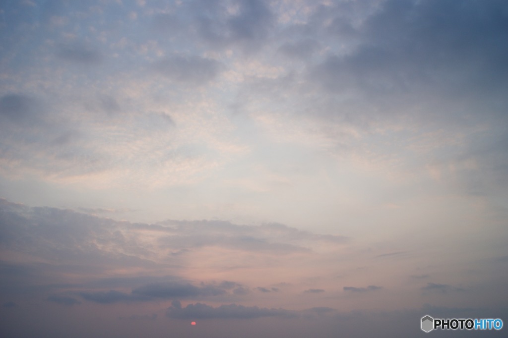 朝日と朝雲