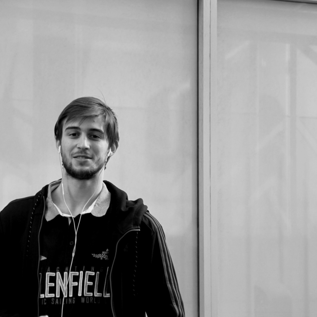 アカバネがいいね、クールだな