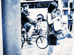 女と男のいる舗道