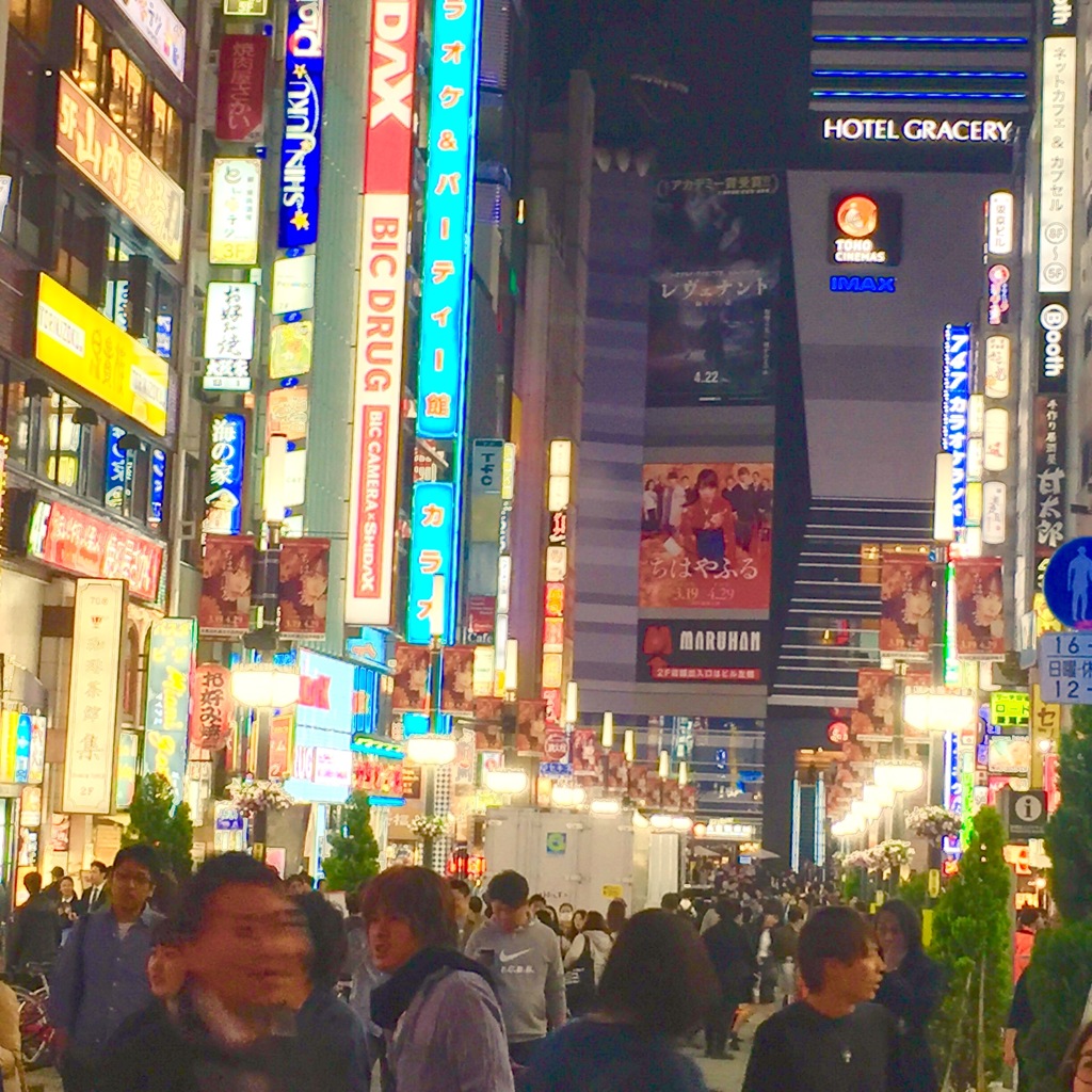 歌舞伎町 22:50/sat.