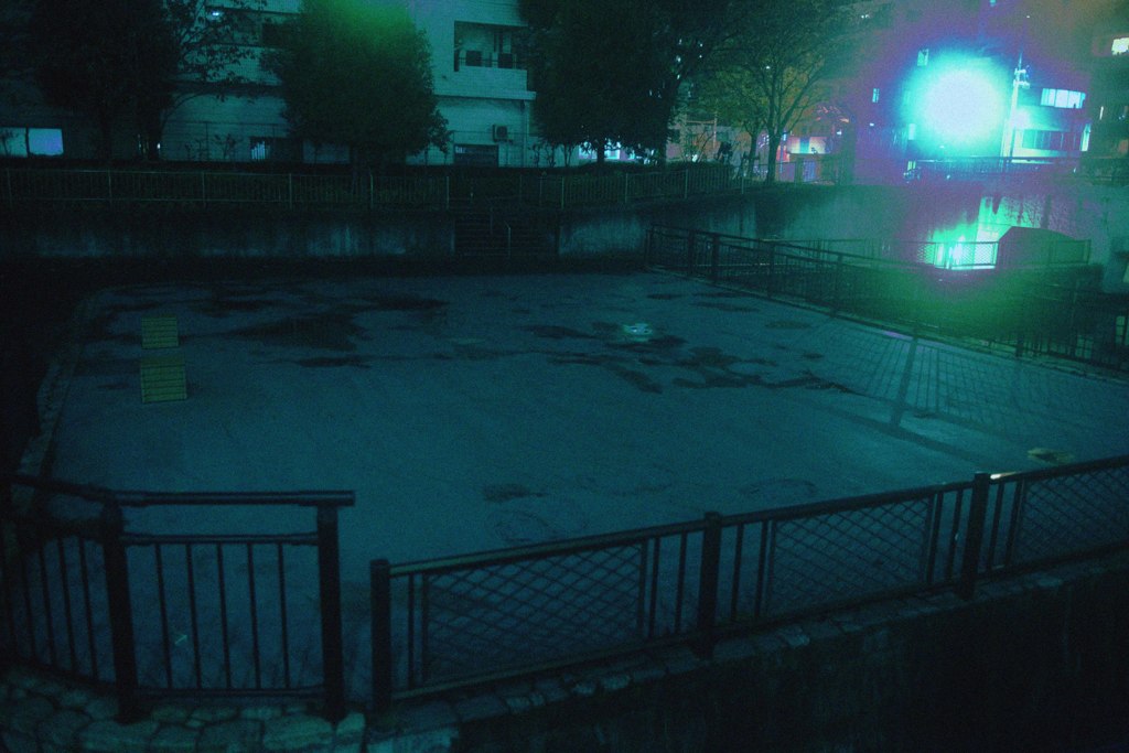 a pool without water