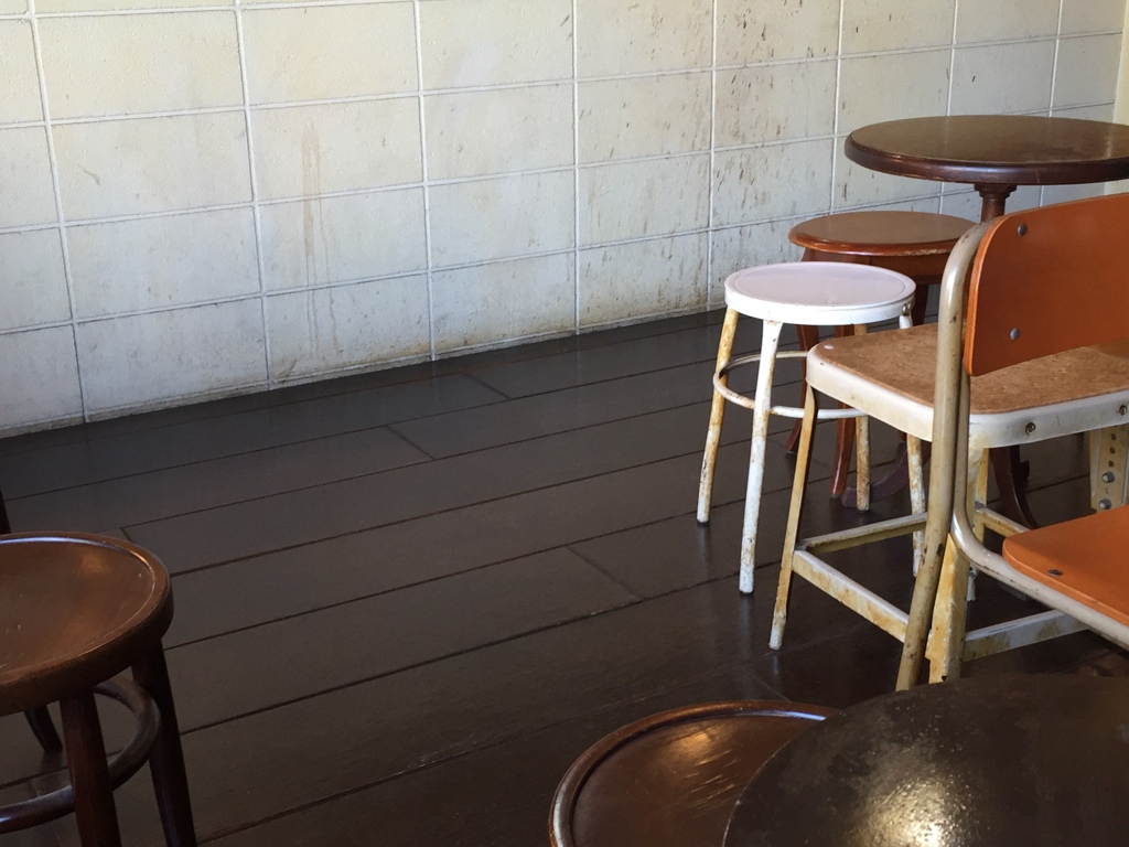 昼下がりカフェ-1/2