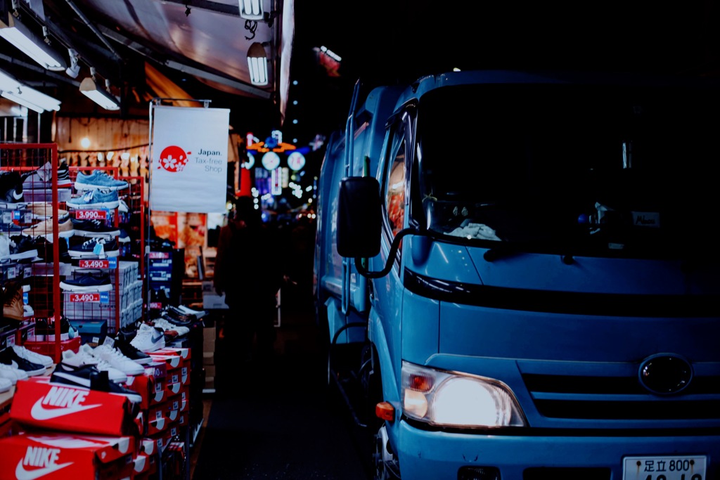 ナイト・シャトル