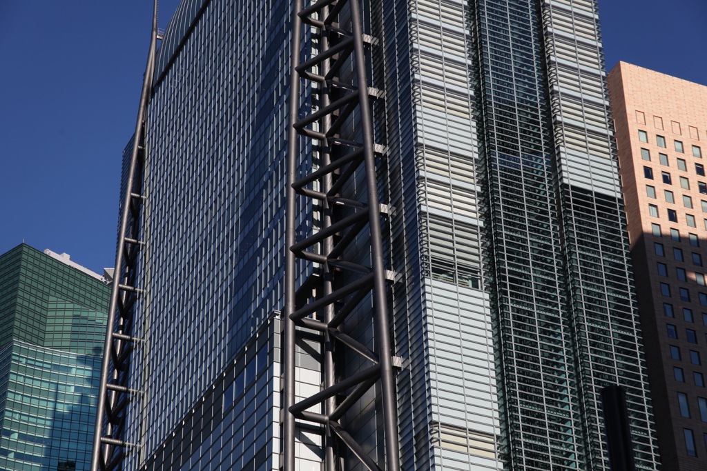 ミース、SOM、ペリ、フォスター