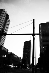 違った空
