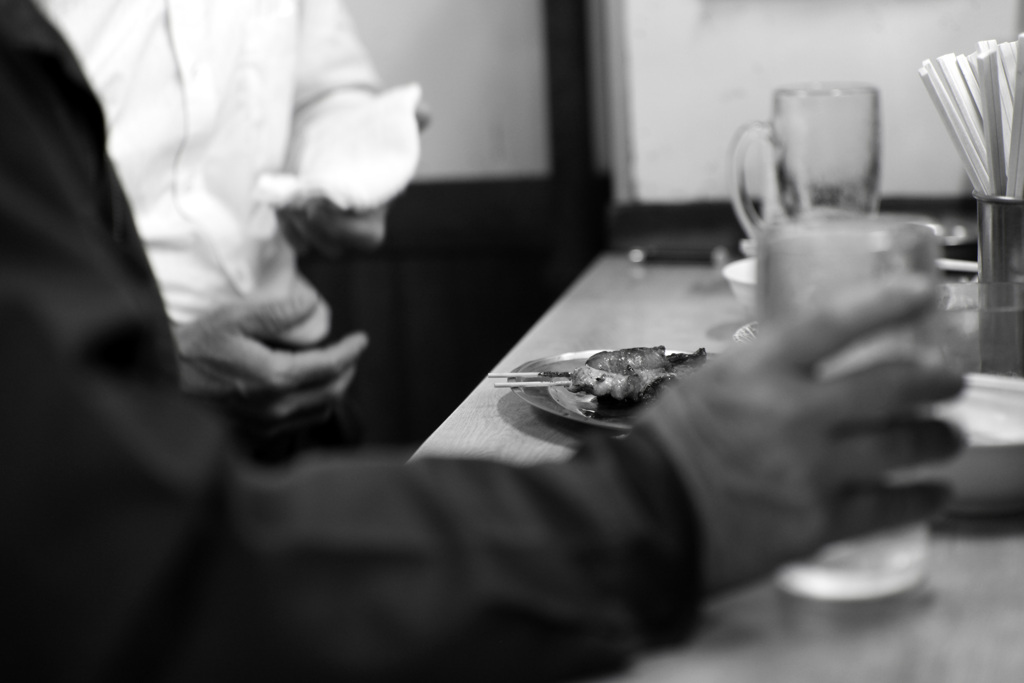 かしら-レバ-はつ-しろ-夜がすすみ