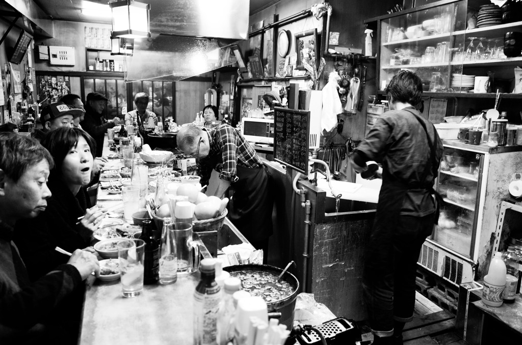 時代おくれの酒場