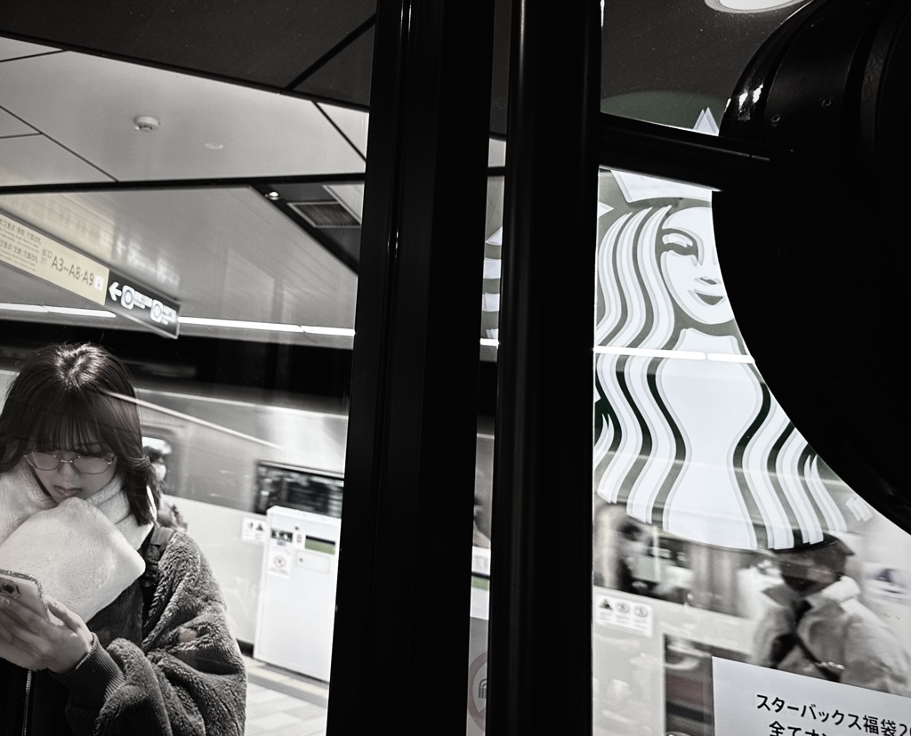 Thursday　morning, Desember 18,2025