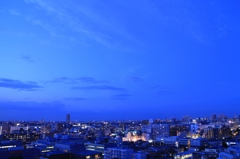夜のとばり