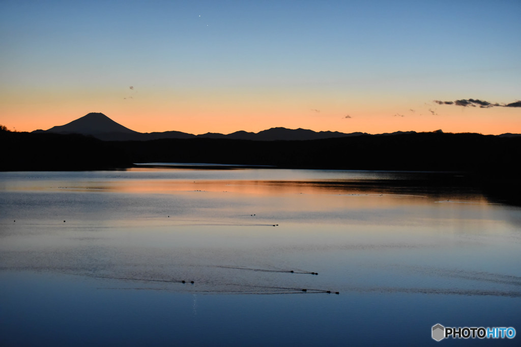 湖夕景