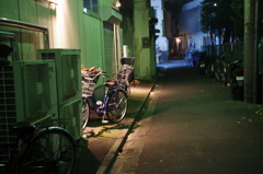 夜の路地