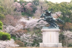 菊池武光公騎馬像