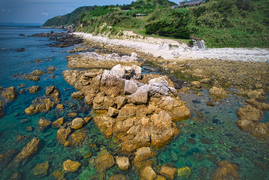 純白の海岸