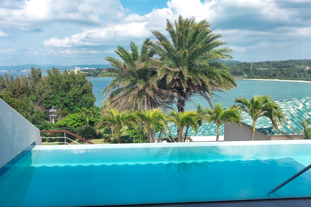 Villa with Pool
