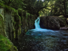 黎明の滝