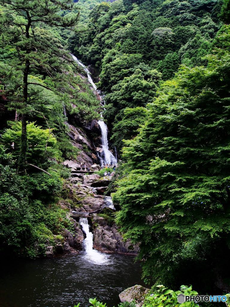 見返りの滝