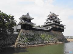 中津城