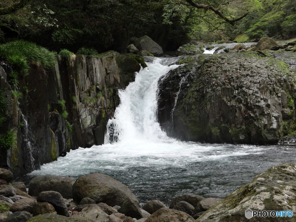 黎明の滝