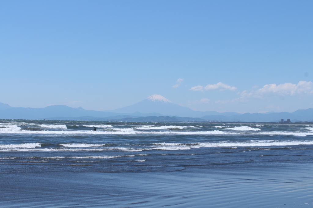 富士山と海