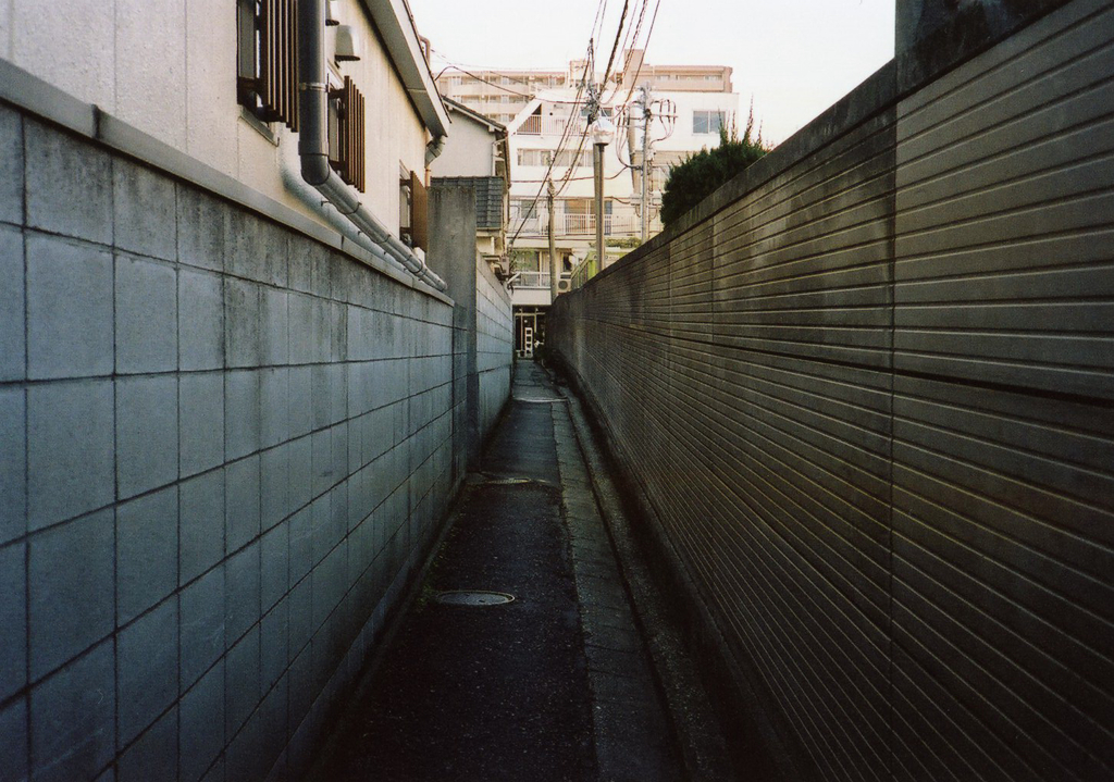 裏路地