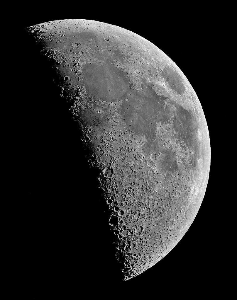 弓張月 2023年7月25日