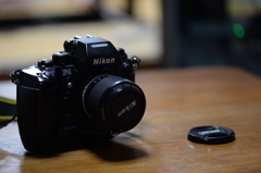 nikon F4[1]