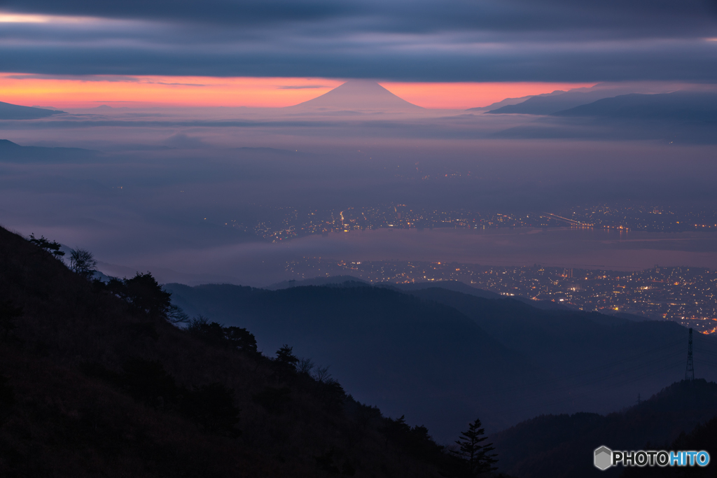 遥かなる景色に想いを寄せて