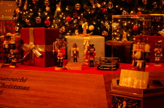 たくさんのくるみ割り人形