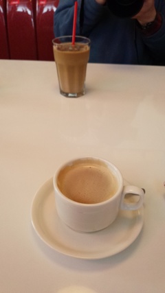 シンプルなカップ