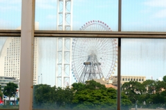 桜木町駅ホームから