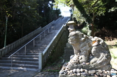 大洗磯前神社前の階段...