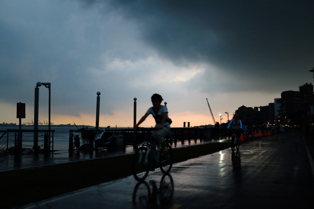 雨か来た