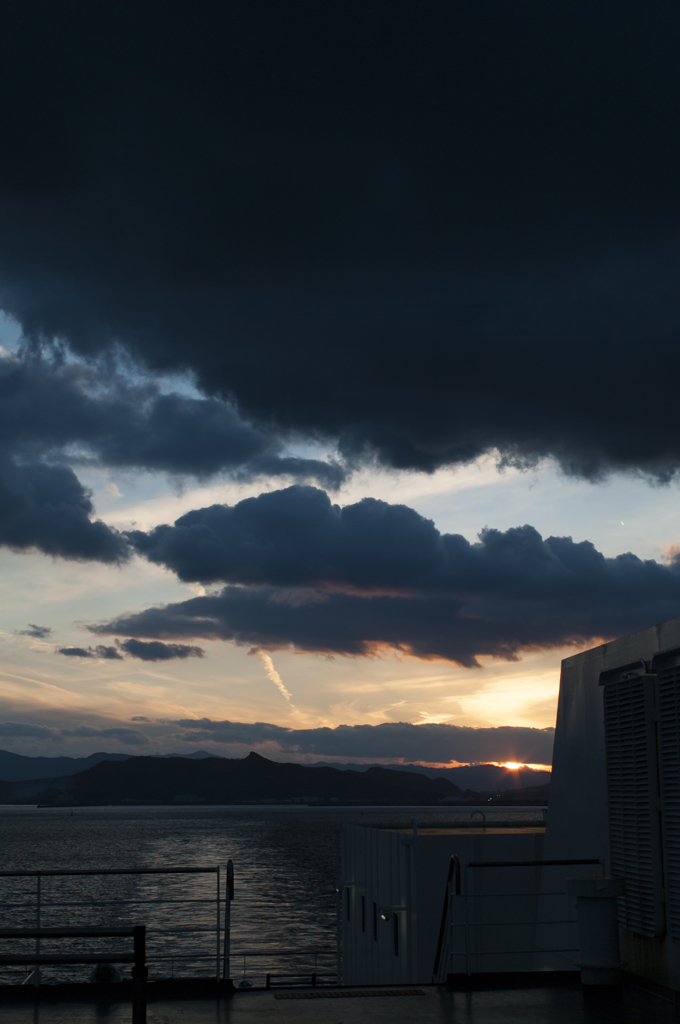 太陽さん、また明日