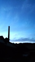 煙突のある空