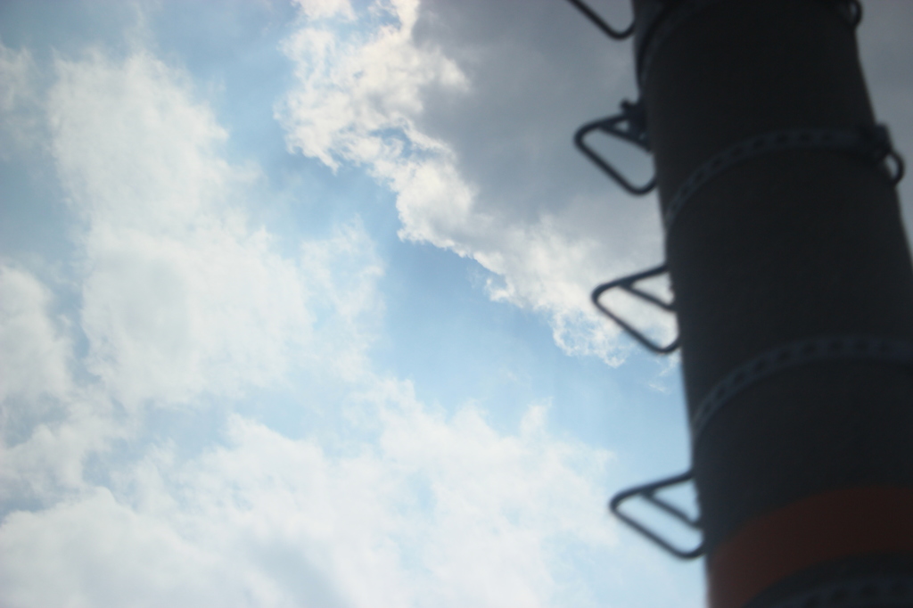 電柱と空