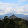 大仏殿と生駒山