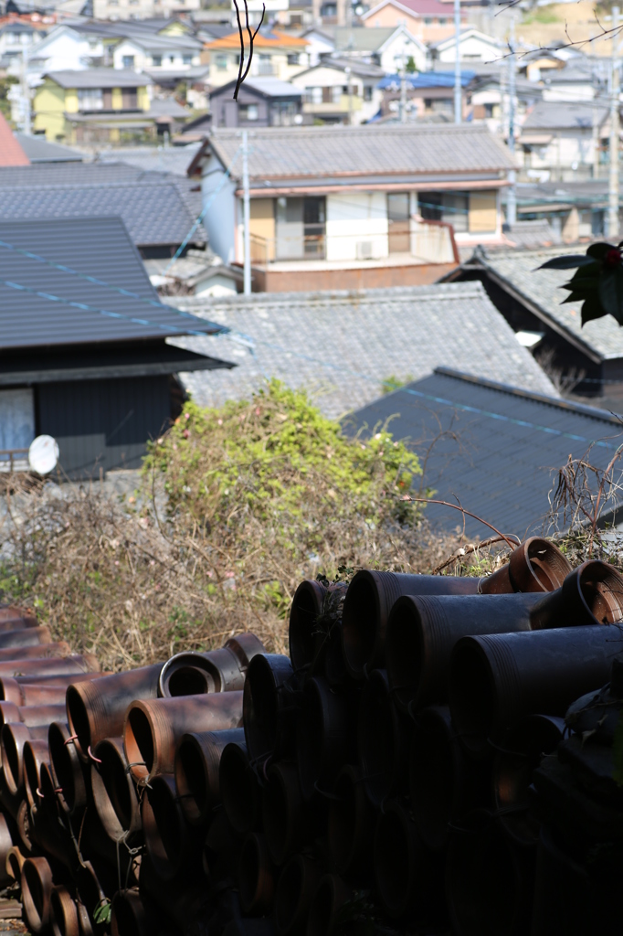 土管の先に