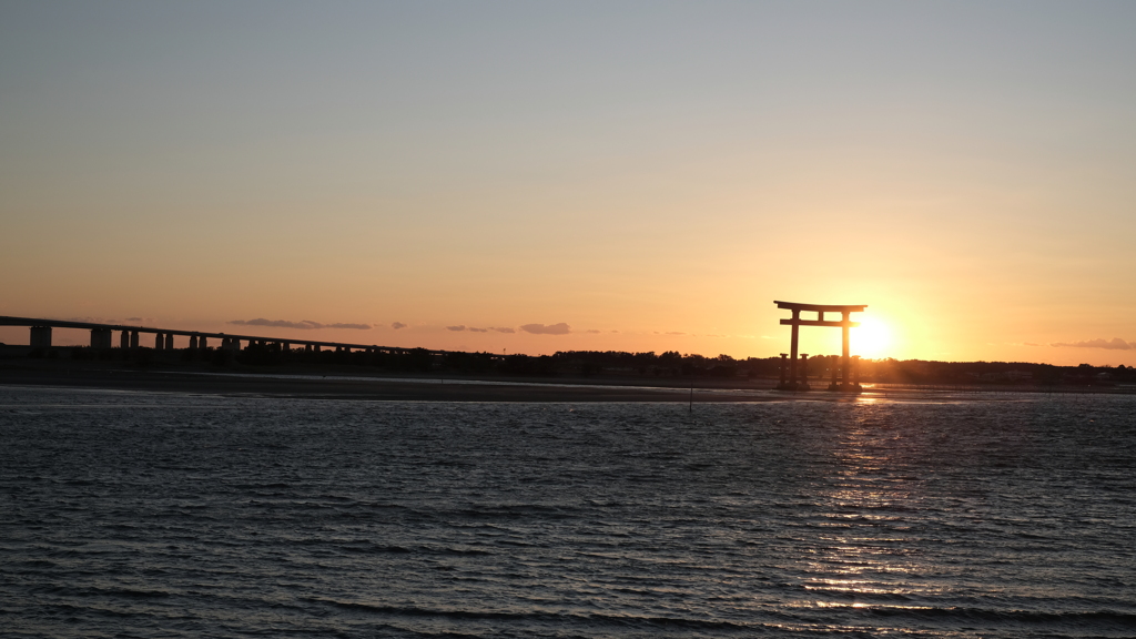 弁天島と夕日