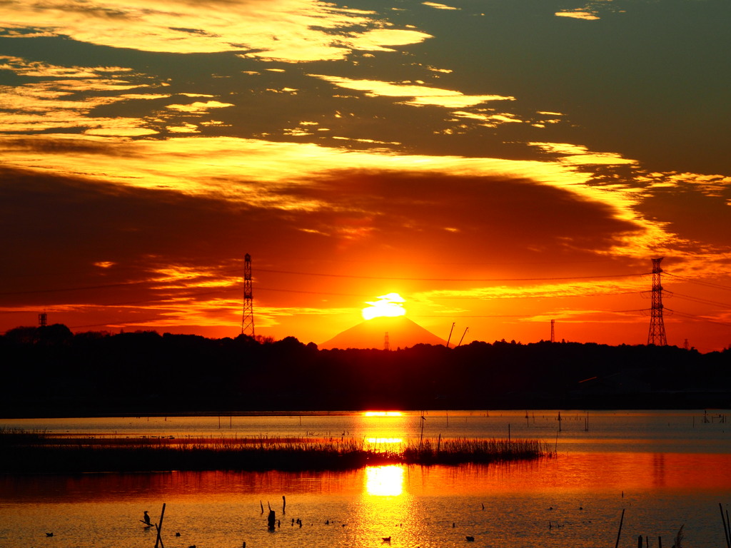 手賀沼からみる富士の夕焼け